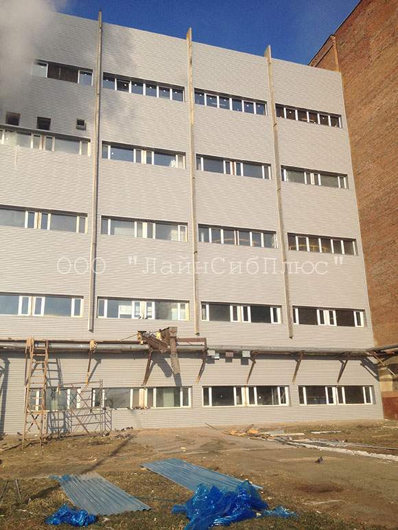 Закончены фасадные работы на объекте пивоваренный завод "Хейнекен", г. Иркутск